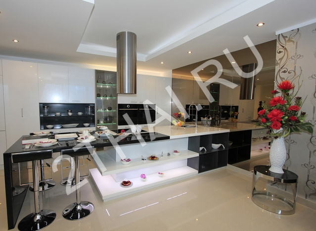 Onyx Residences & Marriott Executive Apartments, Паттайя, Пратамнак  - фото, цены, карта и месторасположение