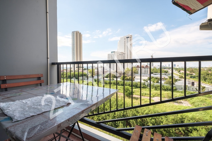 Trio Gems Condominium, Паттайя, Джомтьен - фото, цены, карта и месторасположение