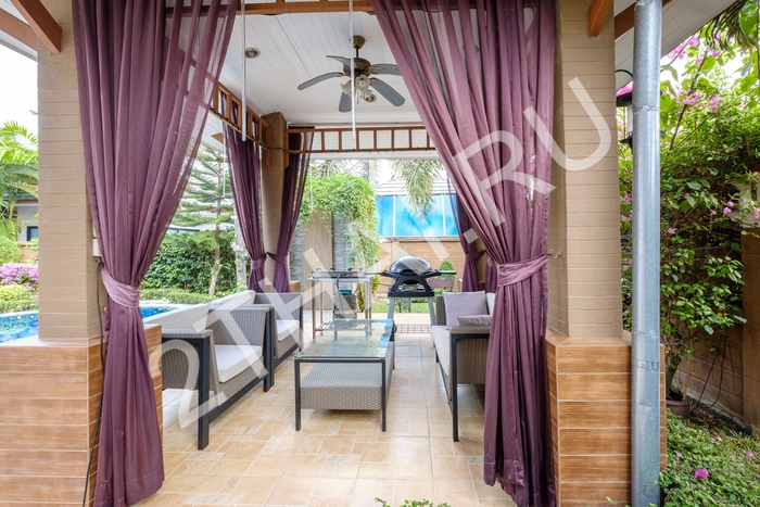 Baan Dusit Pattaya Park, Паттайя, Хуай Яй - фото, цены, карта и месторасположение